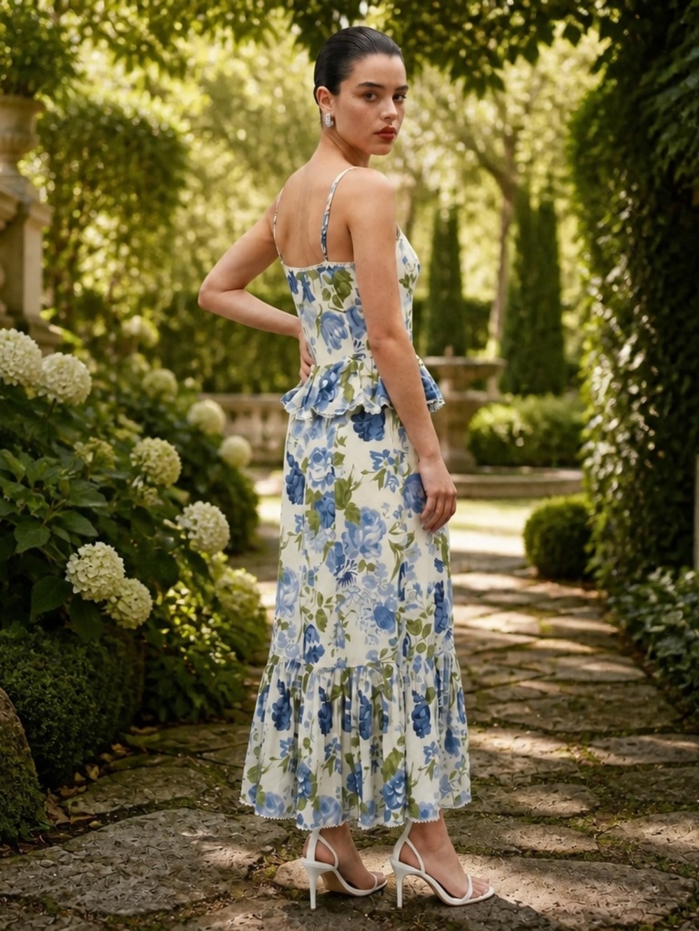 NWT OPT Blue Hydrangea Aila Dress - 10 - Picture 2 of 11